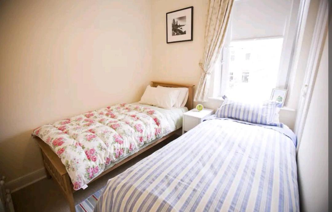 Cosy Little Home Just Outside York City Walls Bagian luar foto