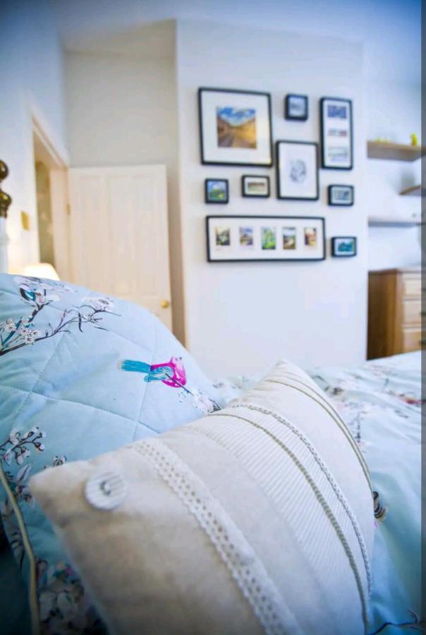 Cosy Little Home Just Outside York City Walls Bagian luar foto